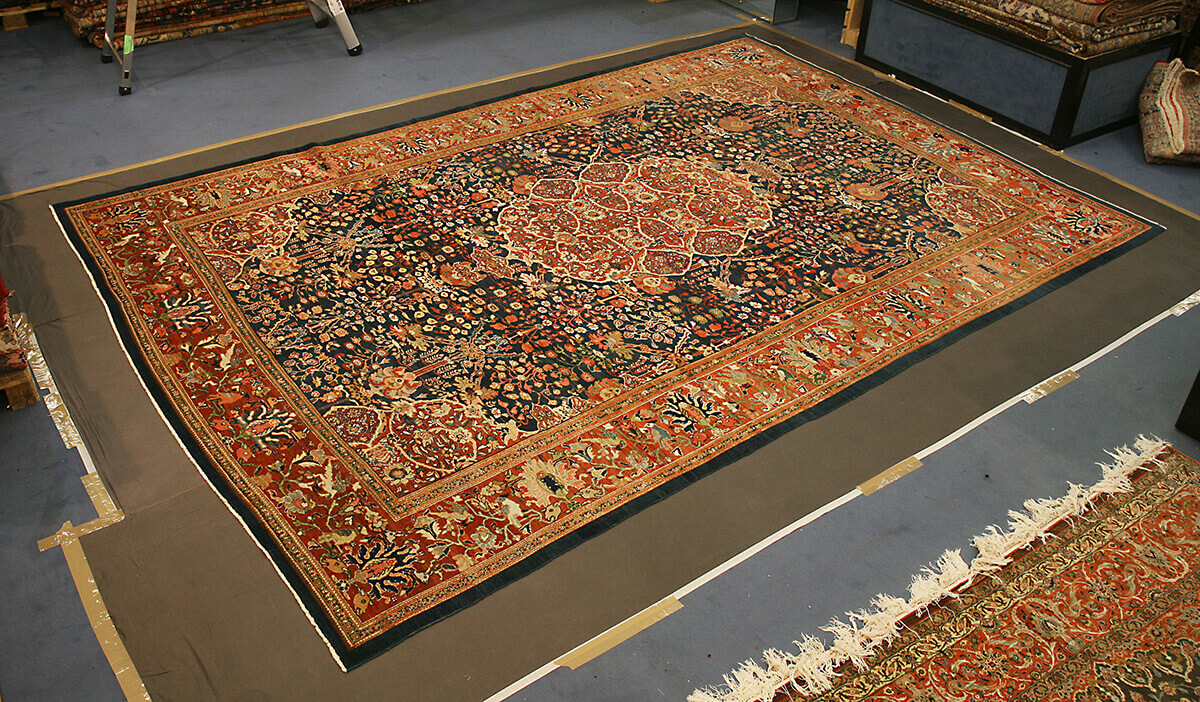 Antique Persian Saruk Farahan Carpet n°:61978738